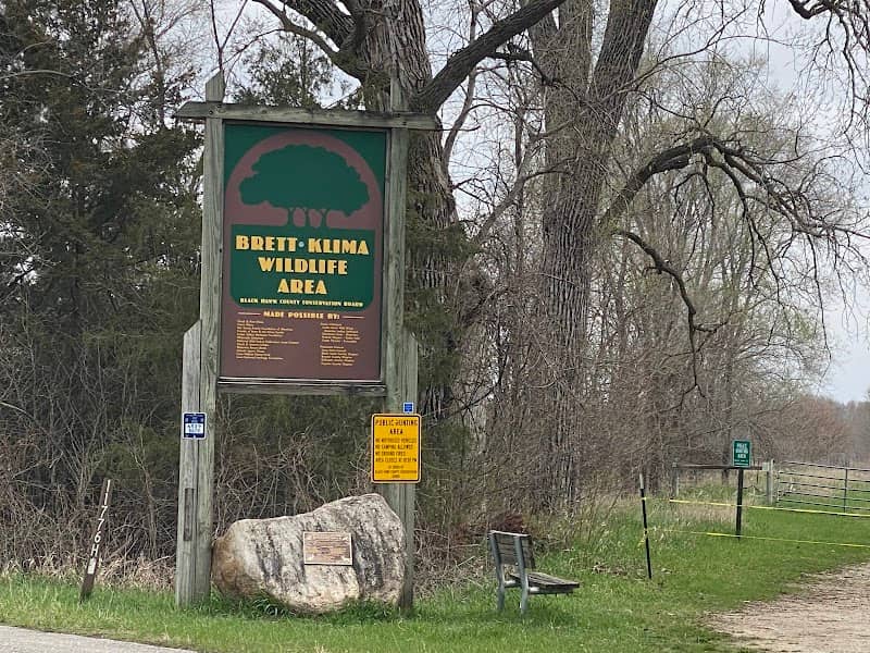 Cedar Valley Nature Trail Parking - Image 1
