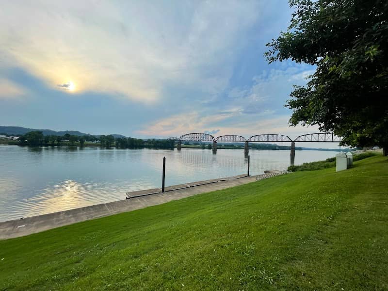 Point Pleasant Riverfront Park - Image 1