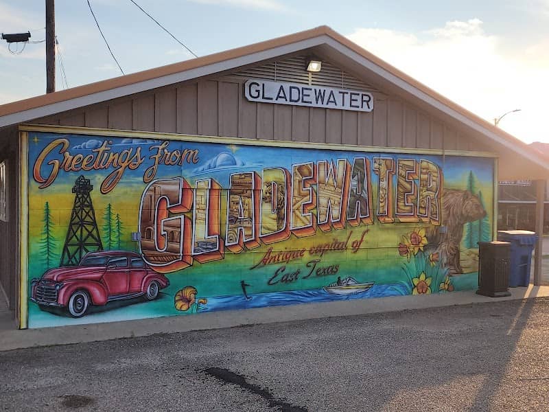 Gladewater Texas Murals - Image 1