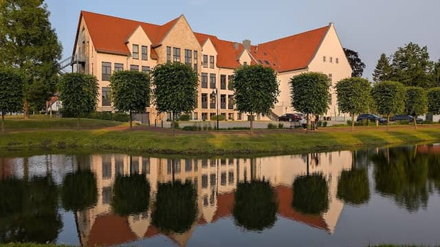 Bürger Park - Image 1