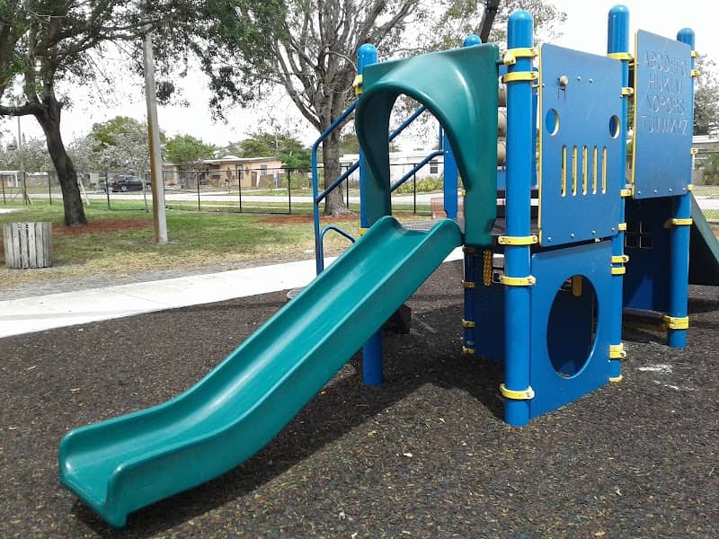 Highlands Recreation Center - Image 3