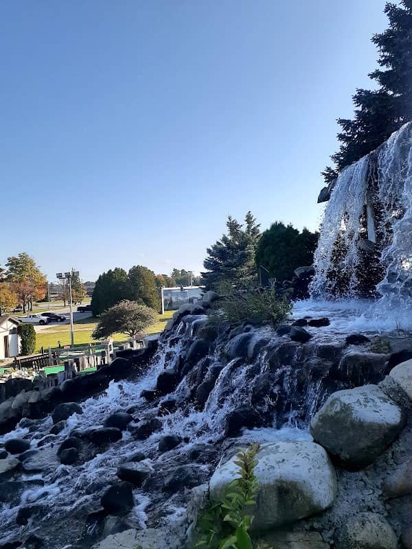 Bavarian Falls Park - Image 1