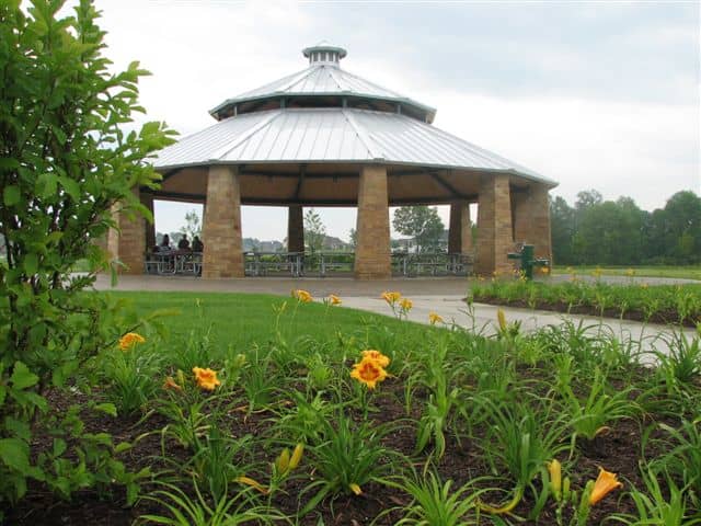 Dillon Park Events Lawn - Image 1
