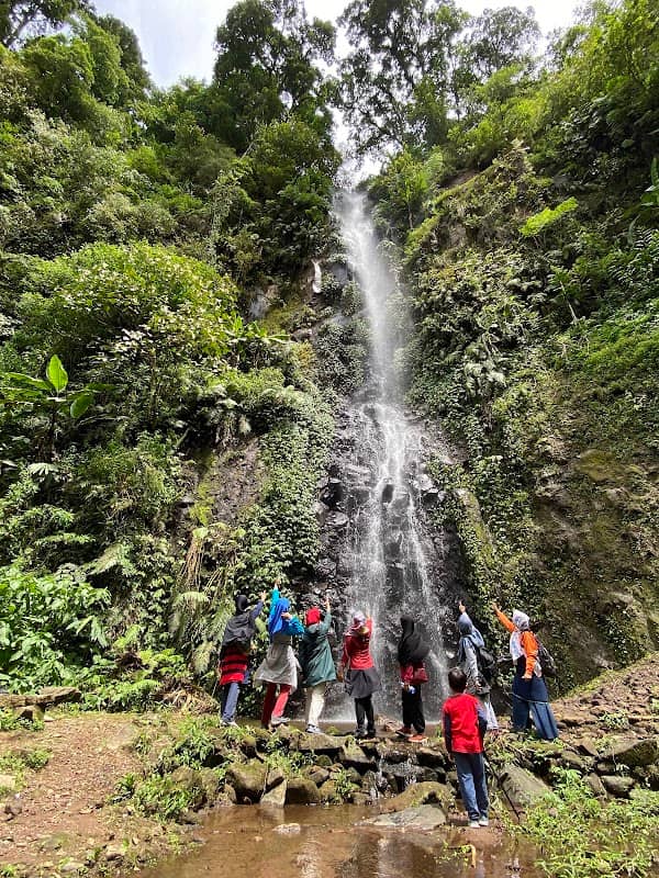 Curug Cipalasari - Image 1