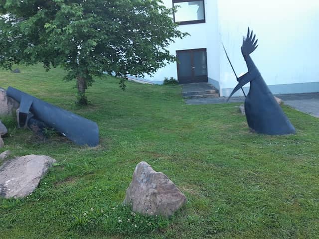 Skulptur "Siegfried und Hagen - Image 1