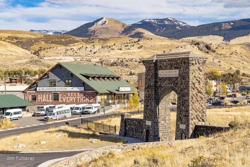 Yellowstone Forever - Image 1