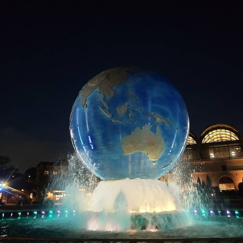 DisneySea Plaza & Park Entrance - Image 3