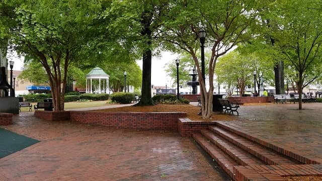 Marietta Square - Image 2