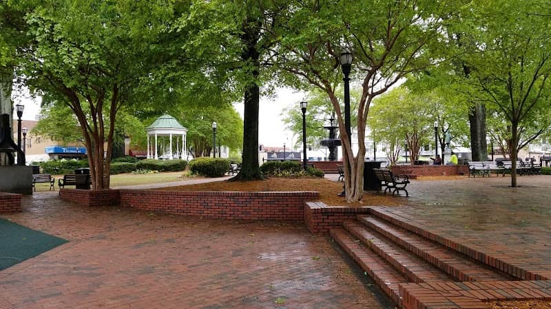 Marietta Square - Image 2