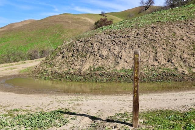 Corral Trail - Image 1