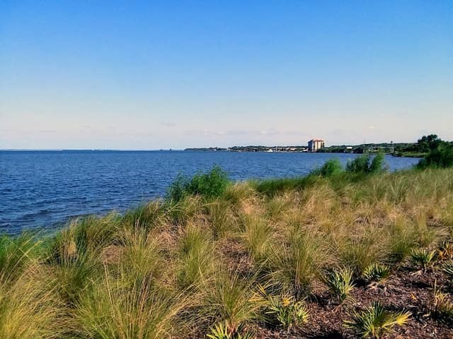 Kirk Point Riverside Park - Image 1