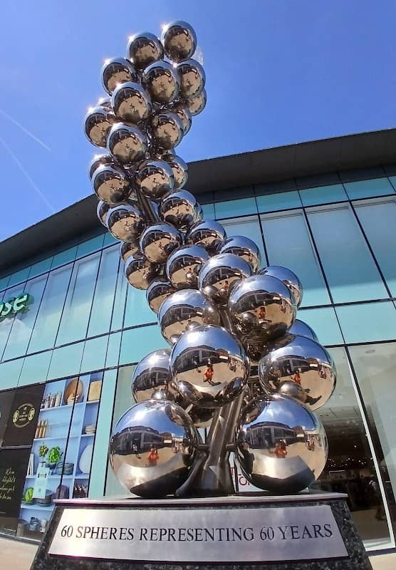 Monument Commemorating the Diamond Jubilee - Image 1
