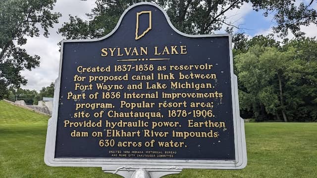 Sycamore Park - Image 2