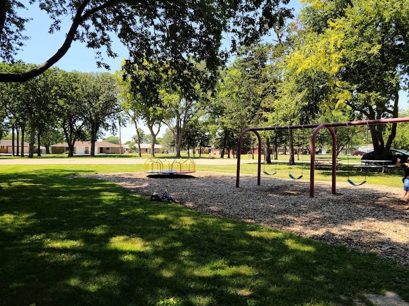 Stolley Park - Image 1