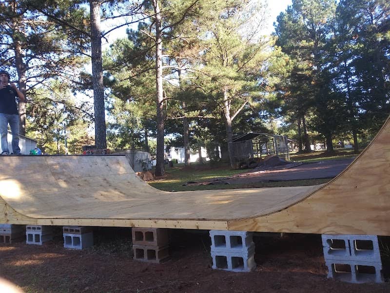 Chuck's Halfpipe - Image 2