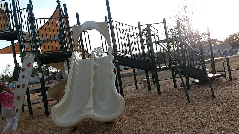 Public Park - Image 1