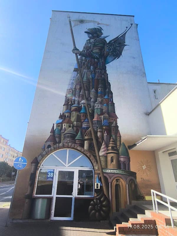Mural "art pieprznik" Ul. Garbary 38 - Image 1
