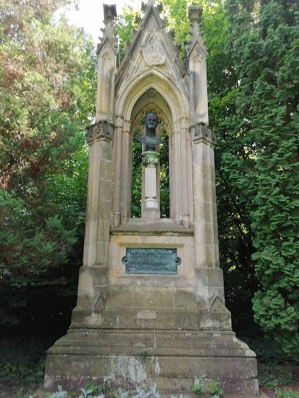 Brühl Park - Image 1