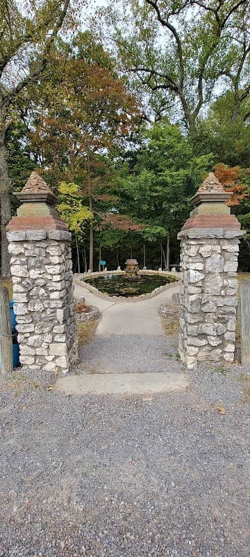 Fountain Park - Image 3