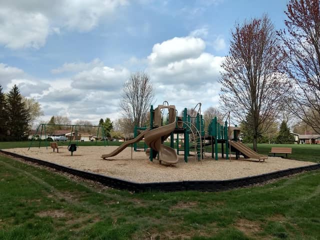 Cloverbrook Park - Image 2