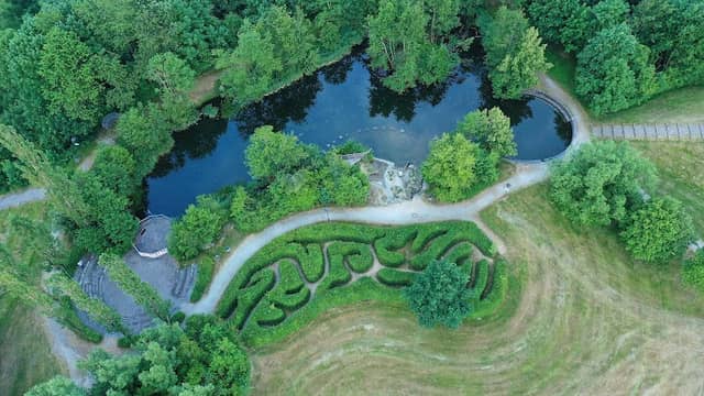 Kur Park - Image 1