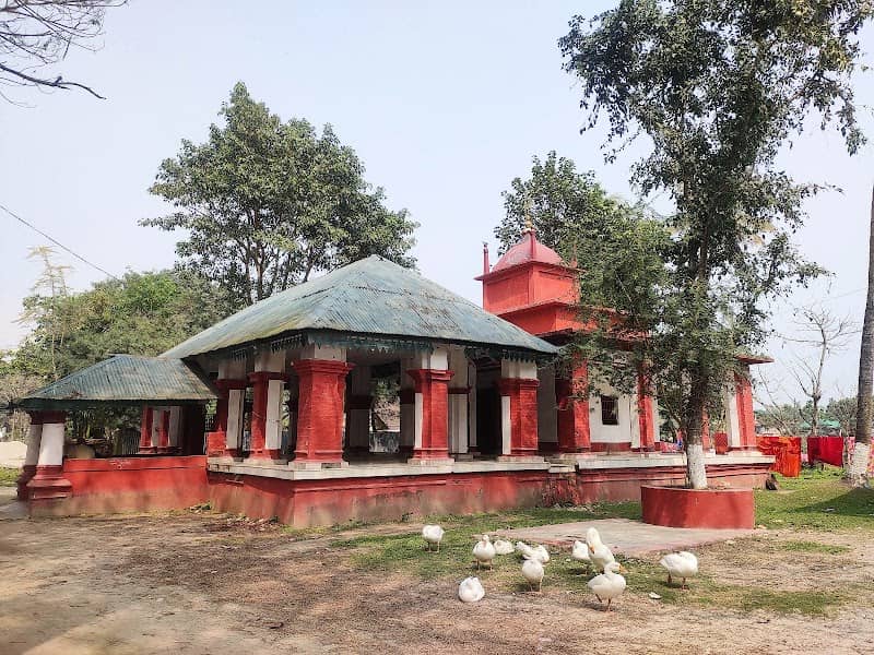 Jalpaiguri Rajbari Gate - Image 1
