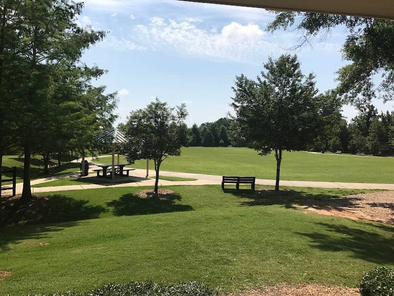 Cogburn Road Park - Image 1