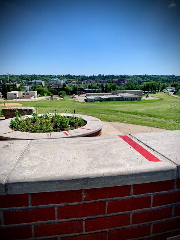 Seven Hills - Image 2