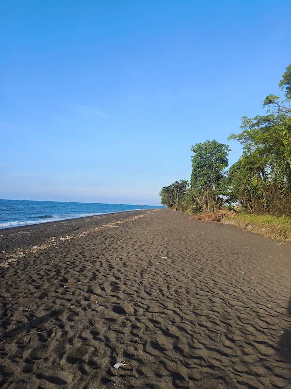 Yangai beach - Image 1