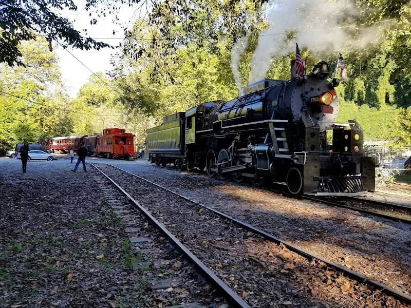Great Smoky Mountains Railroad Depot - Image 2