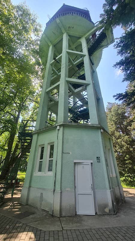 The Botanical Garden Water Tower - Image 3