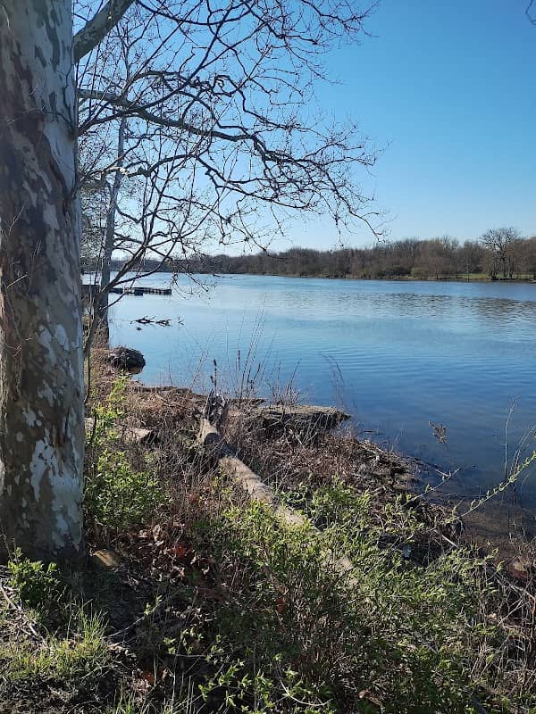 Cobb Park - Image 2