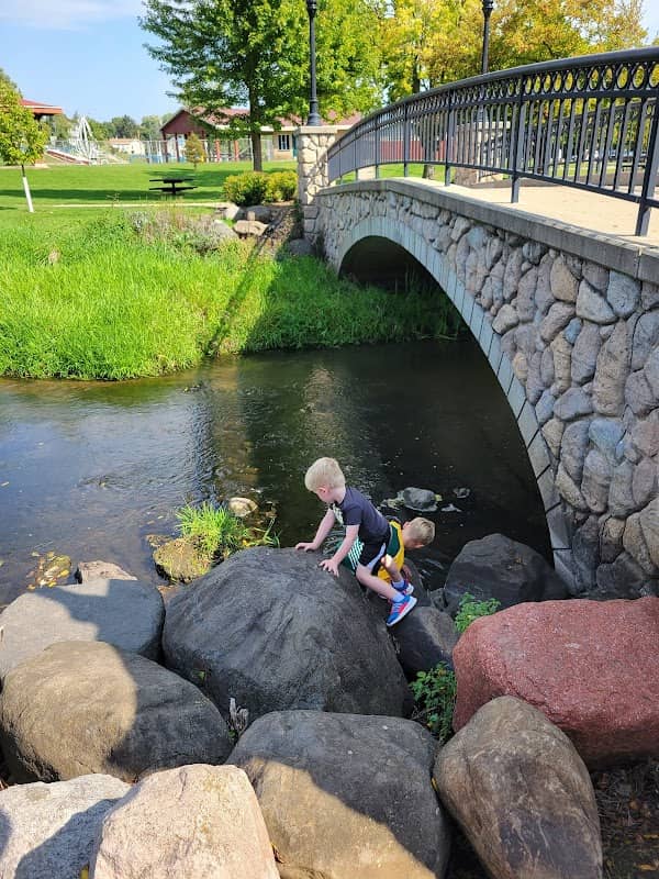 Saunders Creek - Image 1