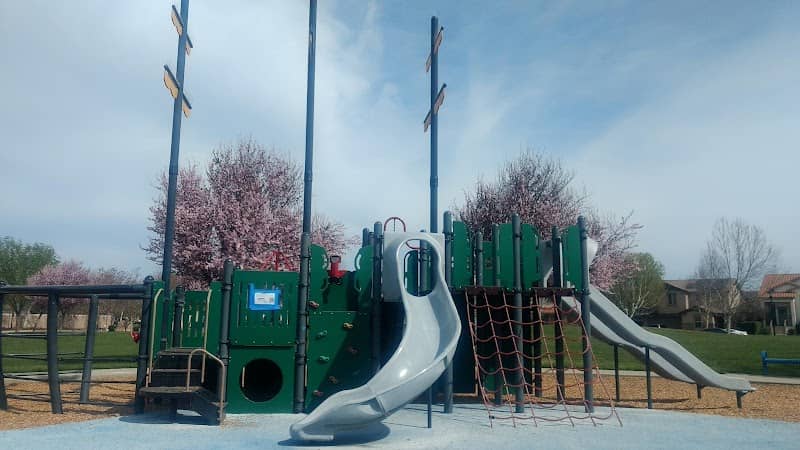 Daffodil Park - Image 1