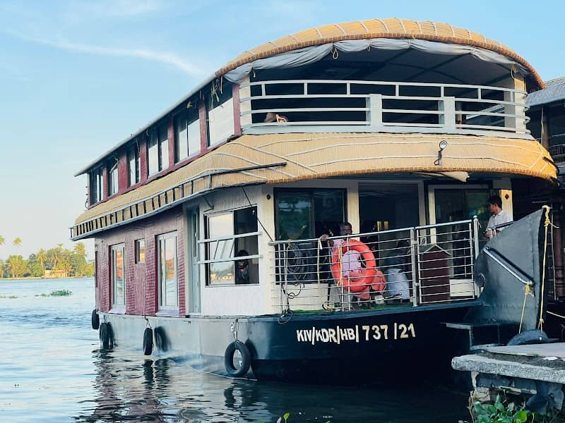 House Boat Service Alappuzha - Image 1