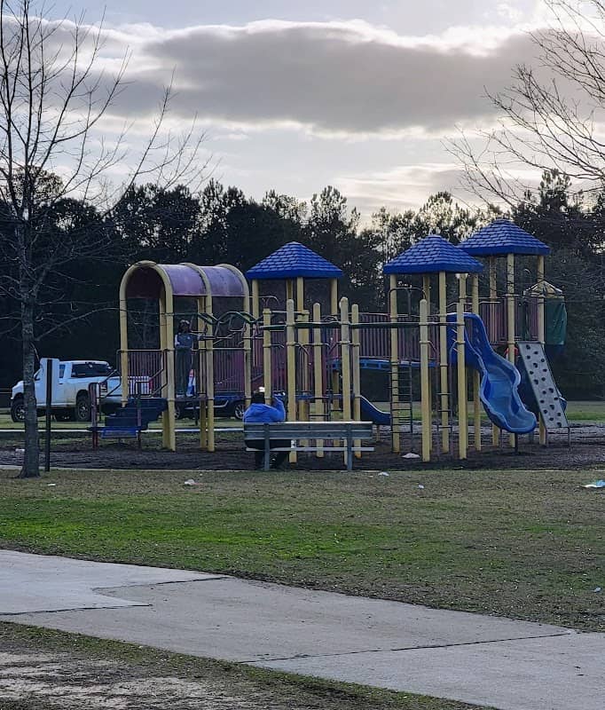 Shirley Winston Park - Image 2