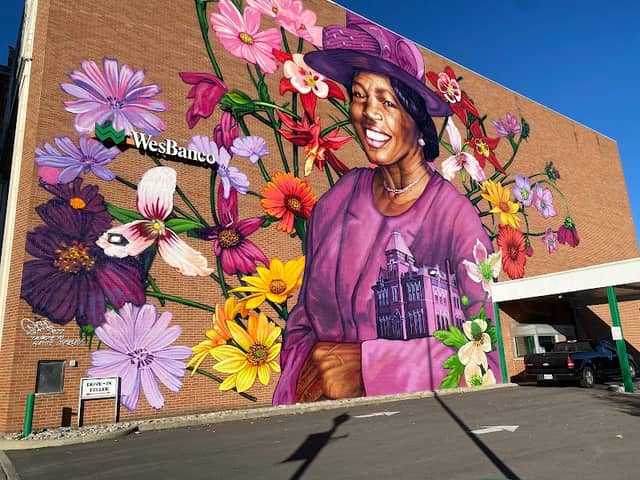 Hattie Moseley Mural - Image 2