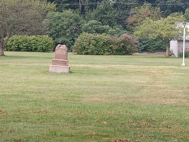 Sandyvale Memorial Gardens and Conservancy and Dog Park - Image 1