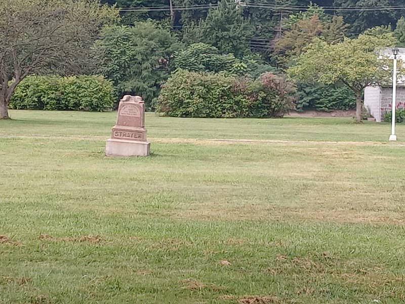 Sandyvale Memorial Gardens and Conservancy and Dog Park - Image 1