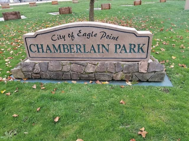 Chamberlain Park - Image 1