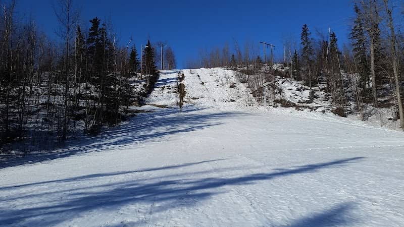 Crevasse-Moraine Trailhead - Image 1