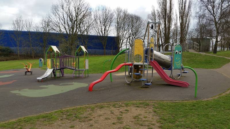 Harlow Town Park - Image 1