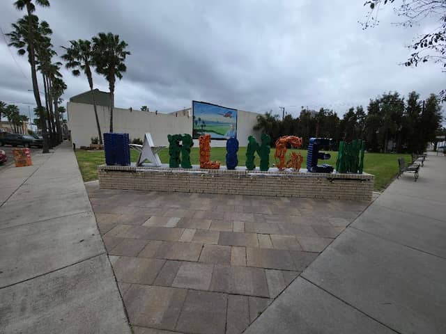 Harlingen Sign - Image 1