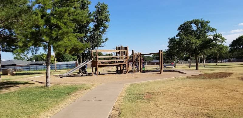 Les and Marge Treat Park - Image 1