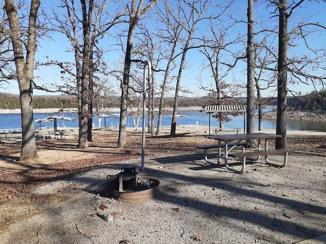 Tucker Hollow - Image 2