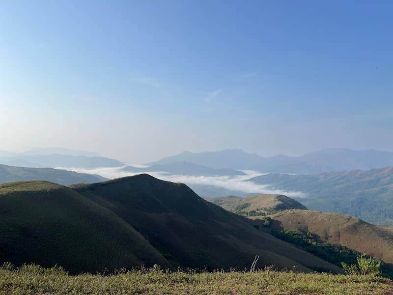 Kyathanamakki view point,/gaali gudda - Image 1