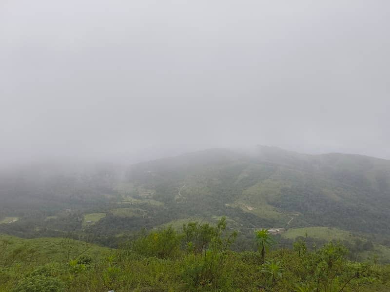 Kyathanamakki view point,/gaali gudda - Image 2