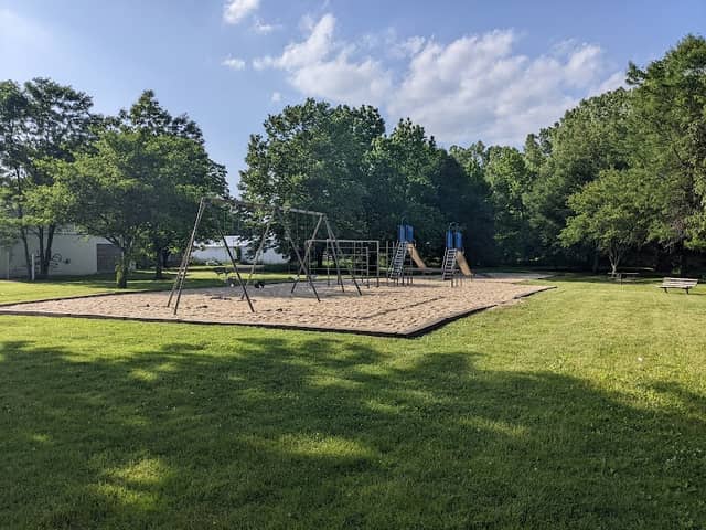 Dana's Park - Image 2