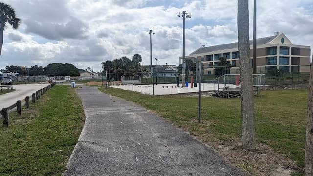 Travis Park - Image 2