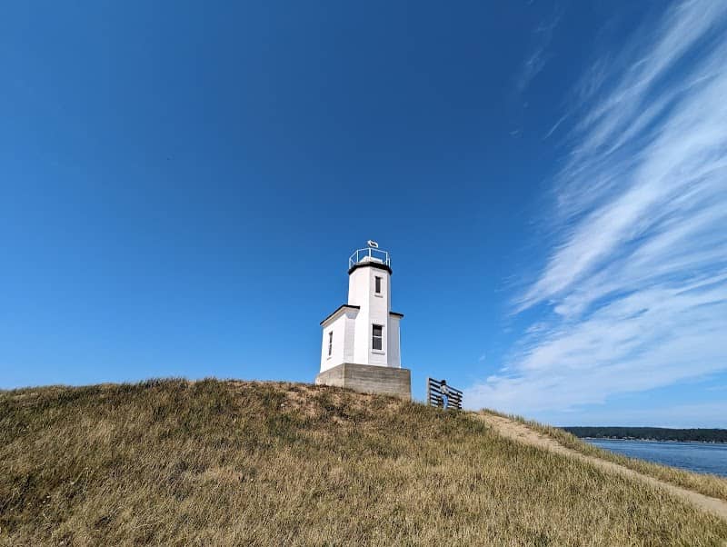 Lighthouse Reservation - Image 1
